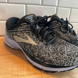 Size 12 - Brooks Launch 7 Black Purple